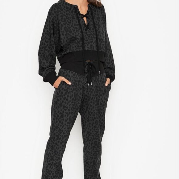 NeW!! VICTORIA'S SECRET COTTON FLEECE BLACK LEOPARD LACE-UP JOGGERS SeT! Large L - Picture 2 of 12